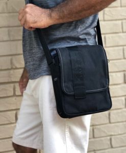 shoulder bag for concealed gun carry
